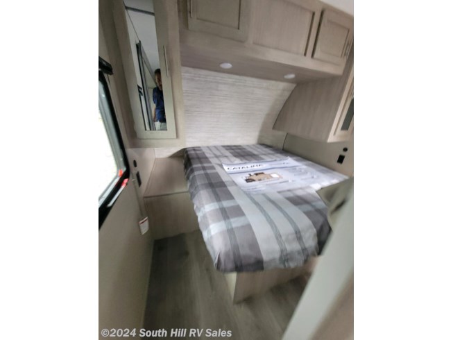 2023 Catalina Summit Series 8 261BHS by Coachmen from South Hill RV Sales in Puyallup, Washington