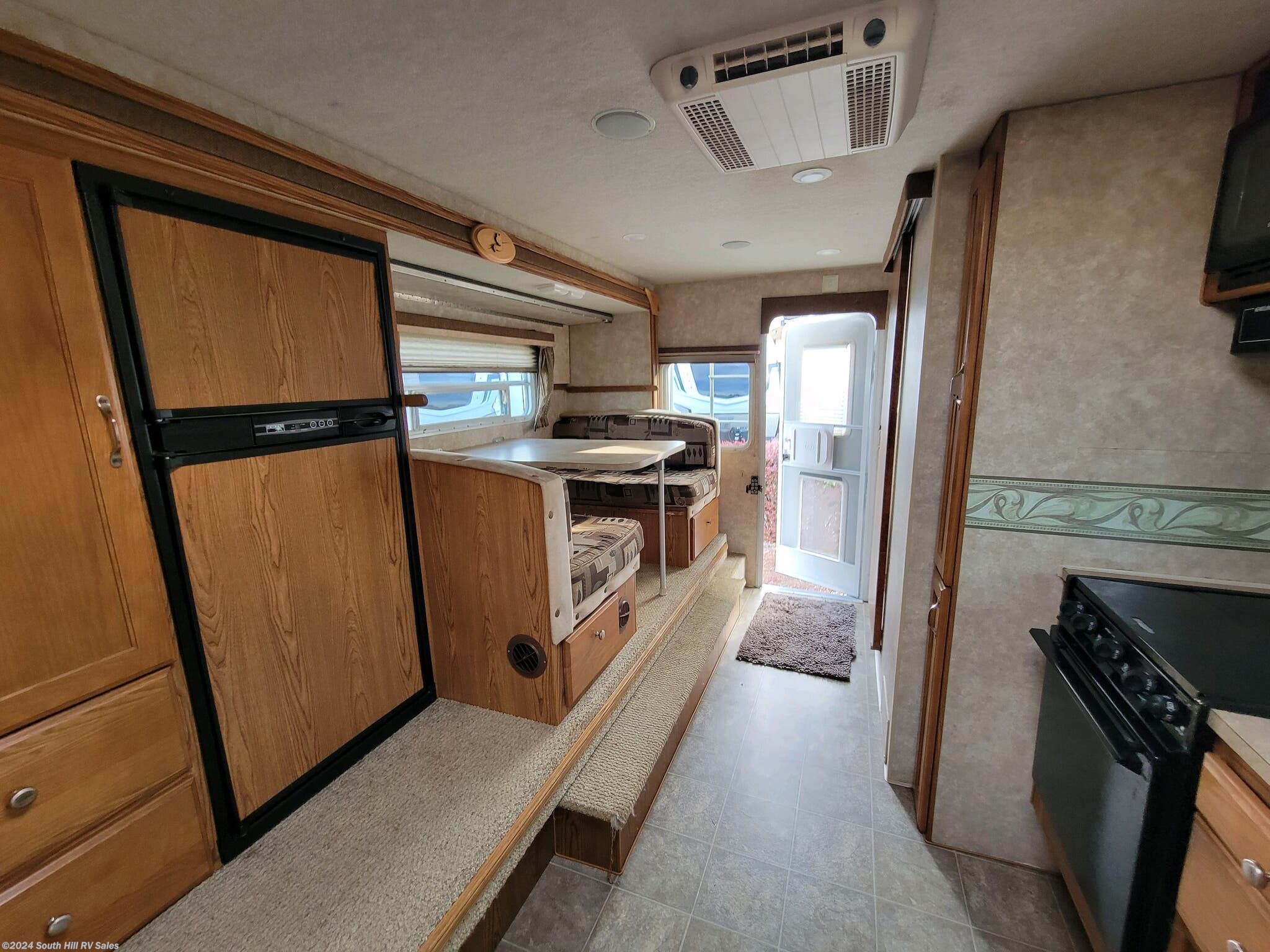 2009 Northwood Arctic Fox Camper 1150 RV for Sale in Puyallup, WA 98373