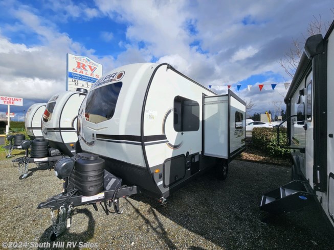 2024 Forest River Rockwood Geo Pro G19FBS - New Travel Trailer For Sale by South Hill RV Sales in Puyallup, Washington