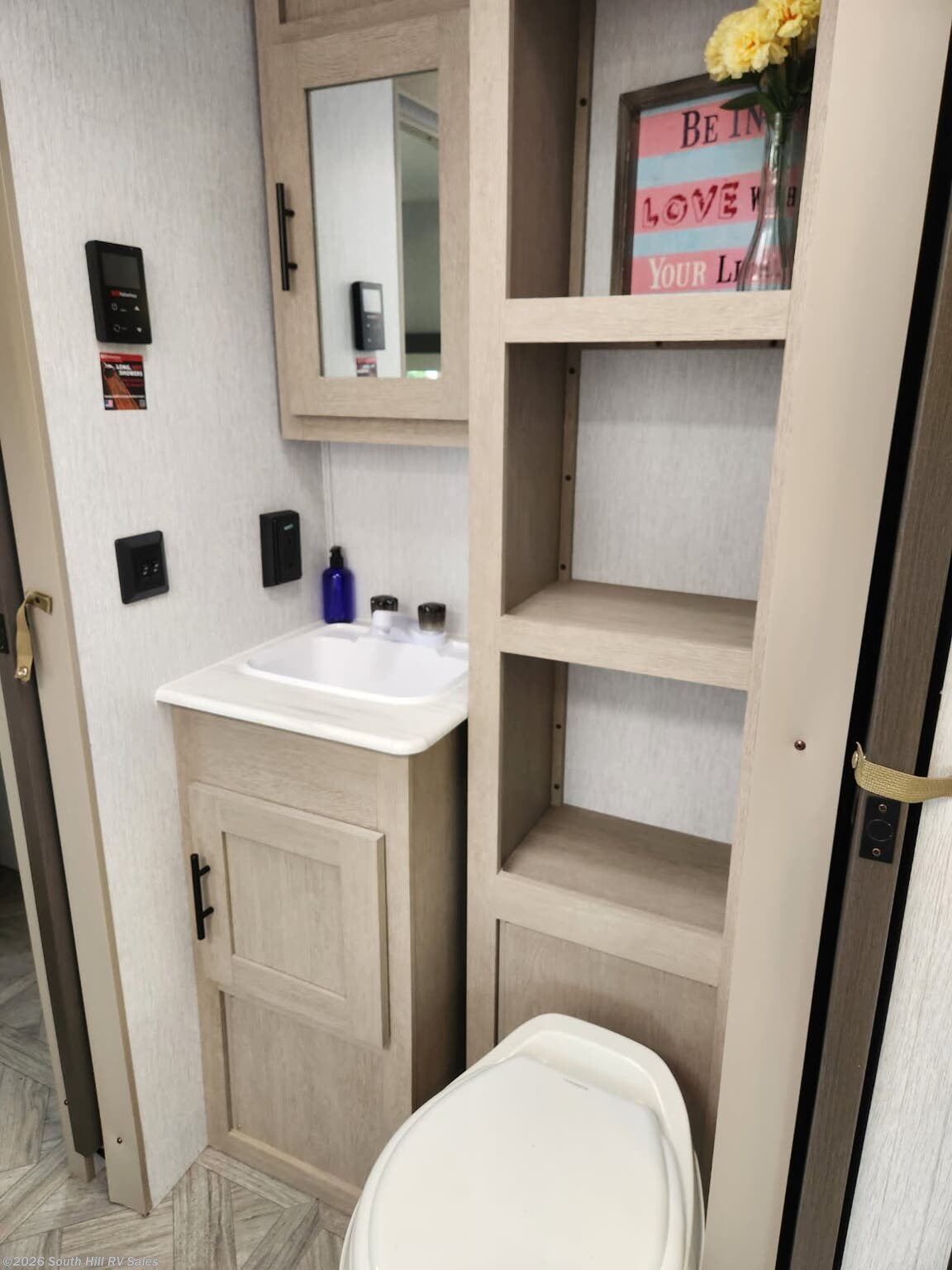 2025 Salem 22ERAS by Forest River from South Hill RV Sales in Puyallup, Washington