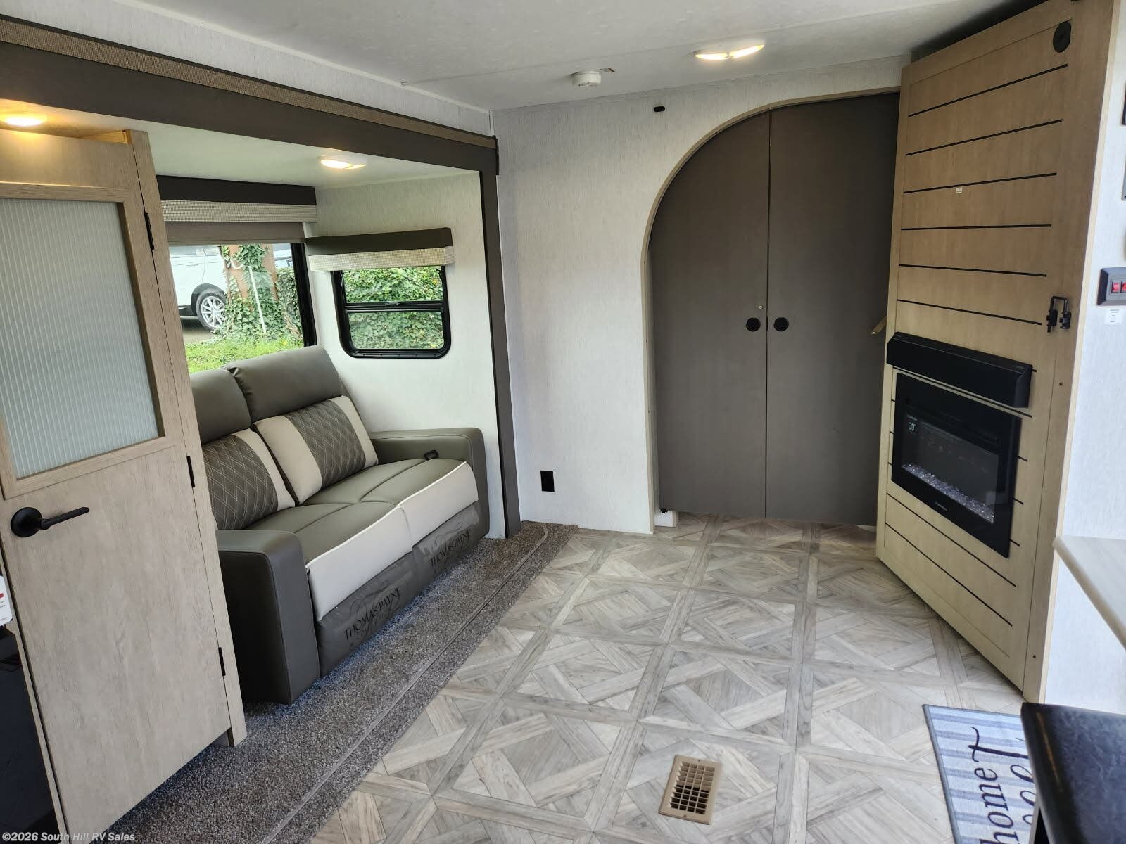 2025 Forest River Salem 22ERAS