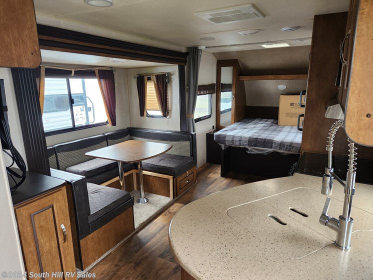 Used 2017 Forest River Salem Cruise Lite 21rbs available in Puyallup, Washington