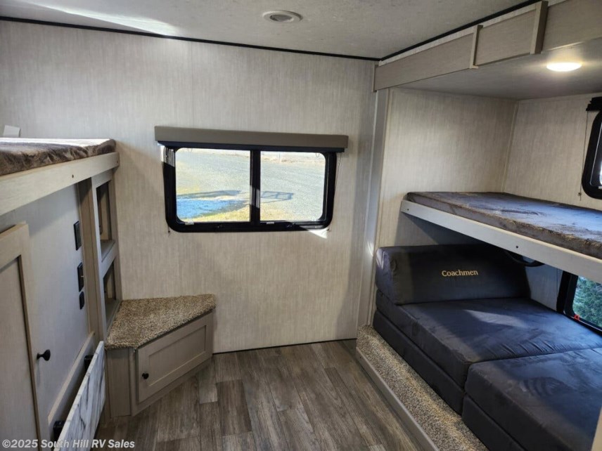 New 2025 Coachmen Apex Ultra-Lite 300BHS available in Puyallup, Washington