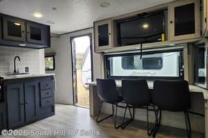 2025 Coachmen Apex Ultra-Lite 242BARV