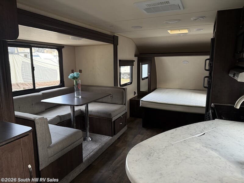 2018 Forest River Salem Cruise Lite T210RBXL - Used Travel Trailer for sale by South Hill RV Sales in Puyallup, Washington