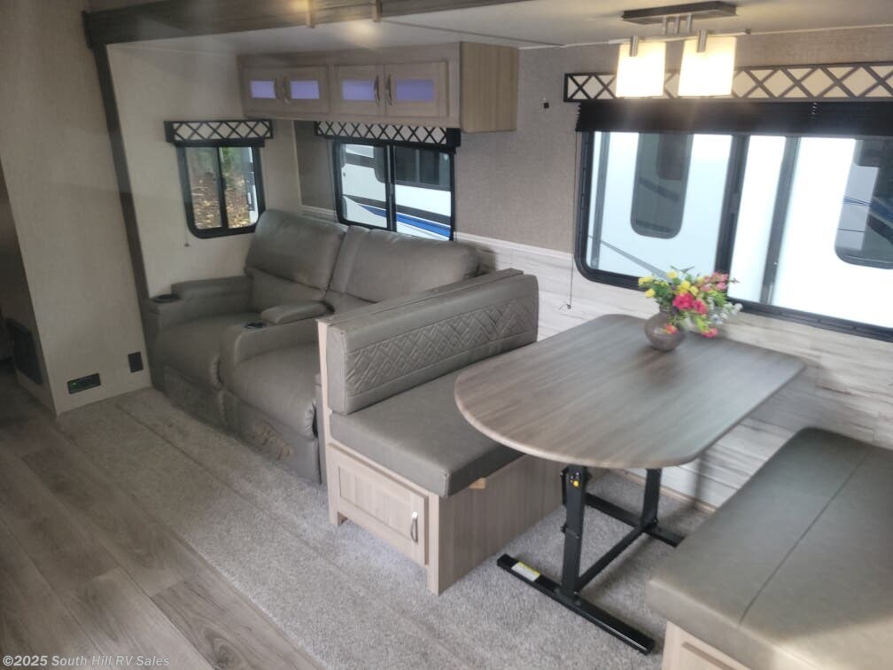 Used 2020 Coachmen Freedom Express 259FKS available in Puyallup, Washington