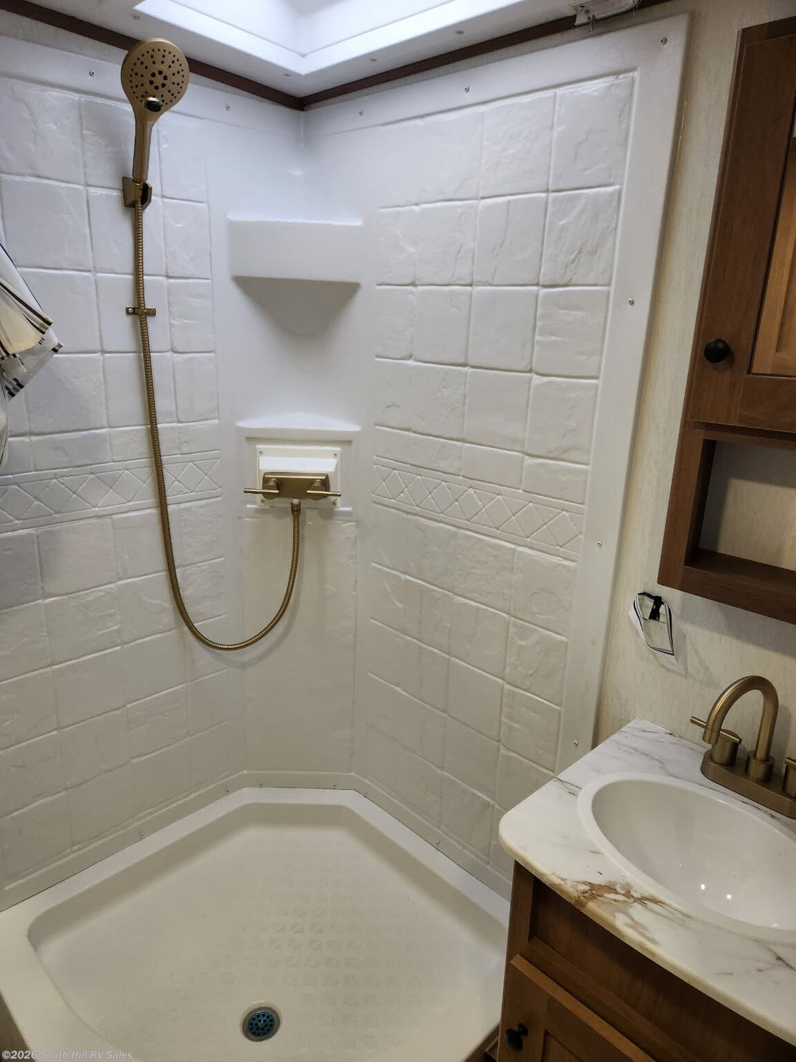 New 2026 Coachmen Apex Nano 203RBK available in Puyallup, Washington