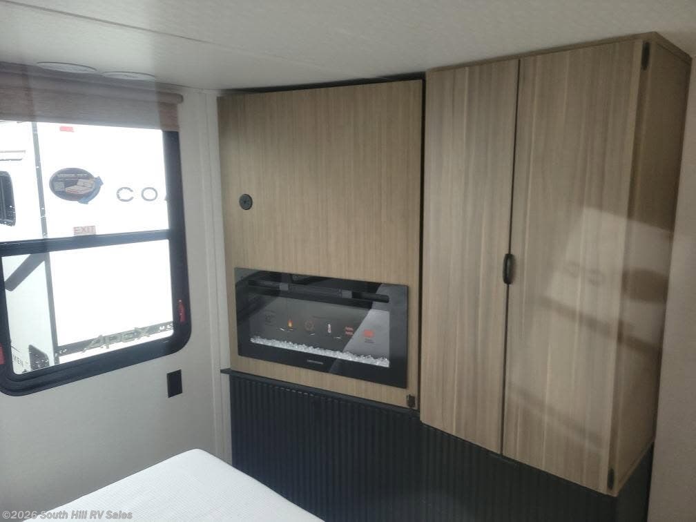 2026 Salem Grand Villa 42ICE by Forest River from South Hill RV Sales in Puyallup, Washington