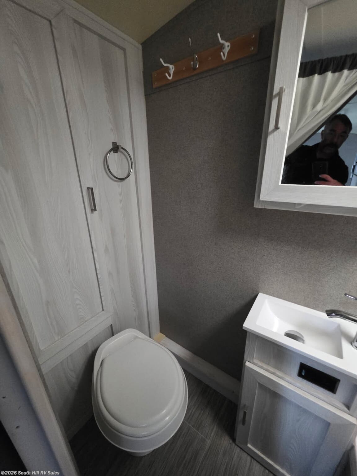 Used 2018 Forest River Rockwood Geo Pro 19fd available in Yelm, Washington