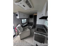 2018 Forest River Rockwood Geo Pro 19fd - Used Travel Trailer for sale by South Hill RV Sales in Yelm, Washington