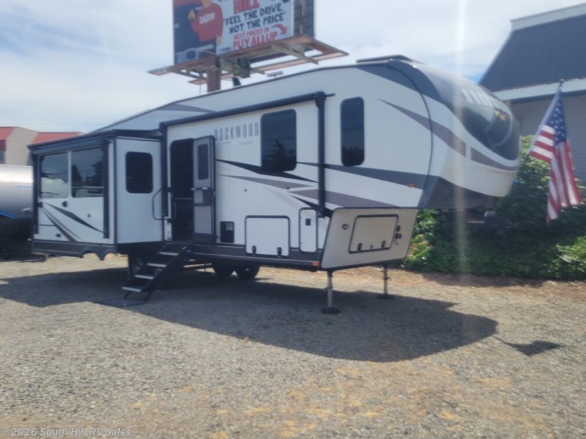2023 Forest River Rockwood Signature Ultra Lite 2893bs