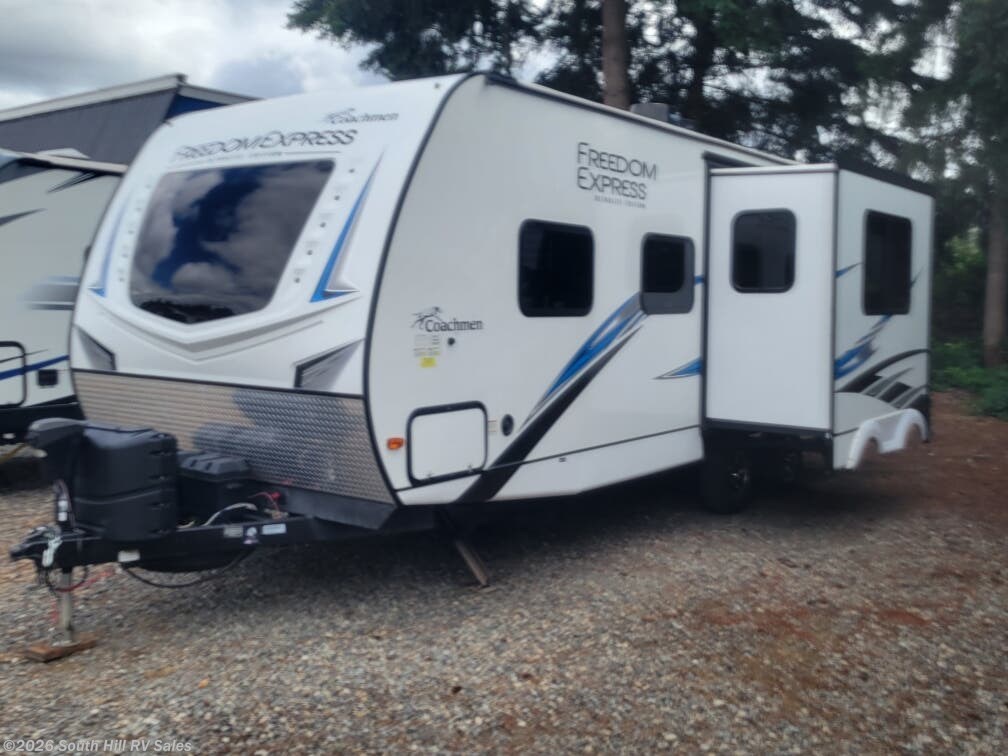 2021 Coachmen Freedom Express 248RB - Used Travel Trailer For Sale by South Hill RV Sales in Puyallup, Washington features CO Detector, TV, Oven, Microwave, LP Detector