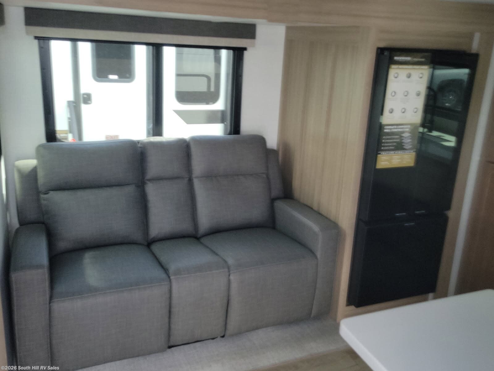 New 2027 Rockwood 2523MBR available in Puyallup, Washington