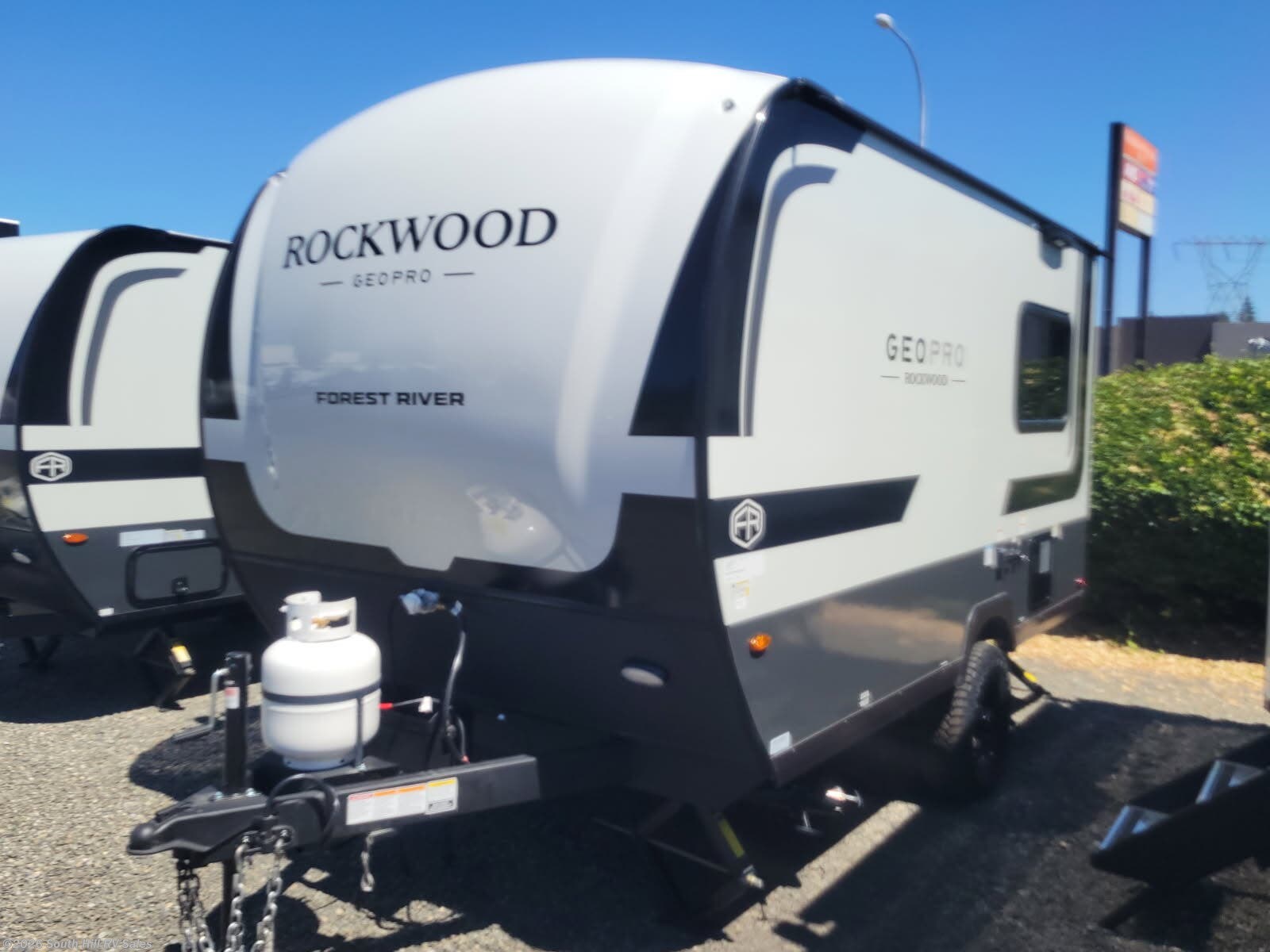 2026 Forest River Rockwood Geo Pro LE - New Travel Trailer For Sale by South Hill RV Sales in Puyallup, Washington features Shower, Converter, Furnace, Leveling Jacks, CD Player