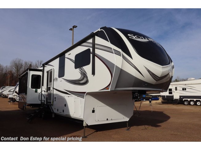 New 2022 Grand Design Solitude 378MBS / 378MBS-R available in Southaven, Mississippi