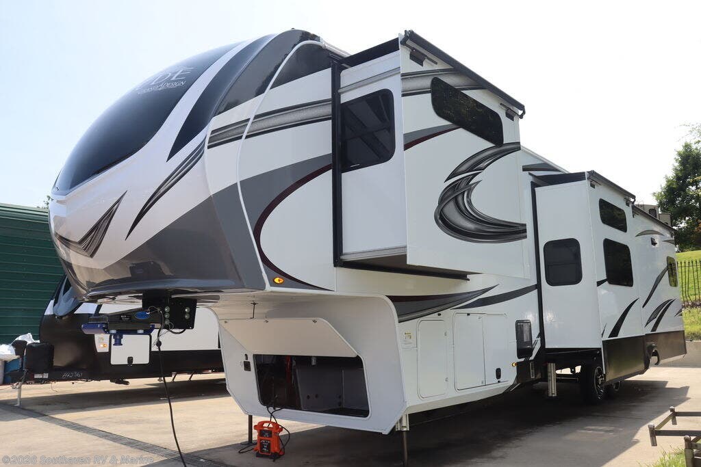 grand design solitude for sale