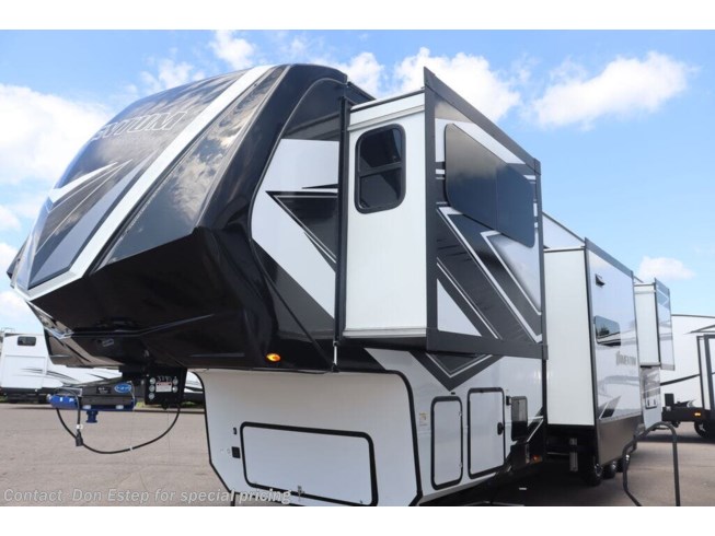 2023 Grand Design Momentum 376THS - New Toy Hauler For Sale by Don Estep in Southaven, Mississippi