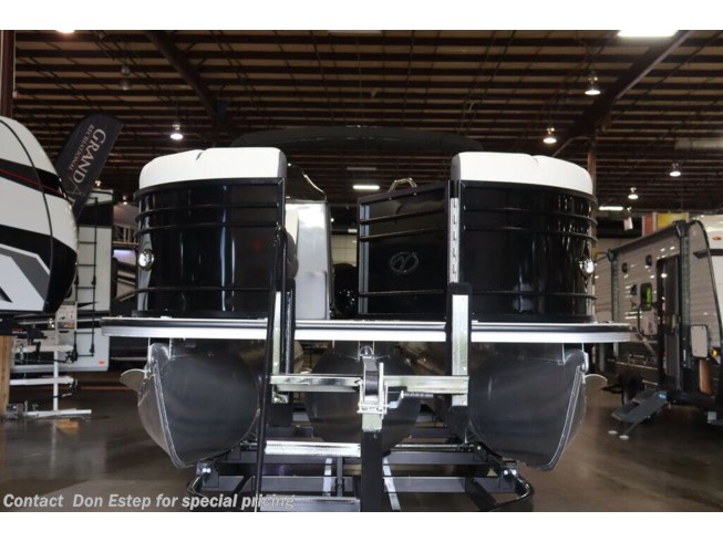 2023 Country Coach Veranda VP22RFL Luxury Tri-Toon - New Boat For Sale by Southaven RV & Marine in Southaven, Mississippi