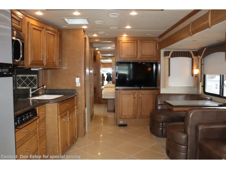 Used 2013 Newmar 3433 available in Southaven, Mississippi