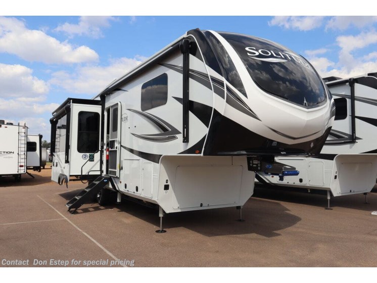 New 2024 Grand Design Solitude 310GK available in Southaven, Mississippi
