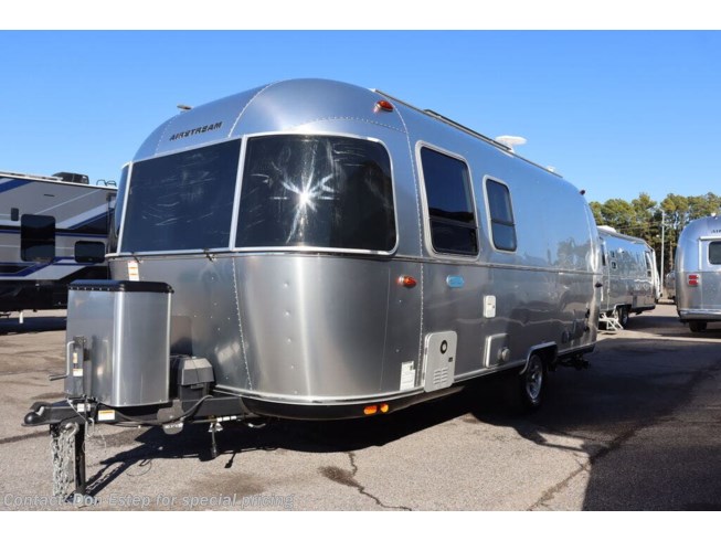 2023 Airstream Bambi 22FB - Used Travel Trailer For Sale by Southaven RV & Marine in Southaven, Mississippi