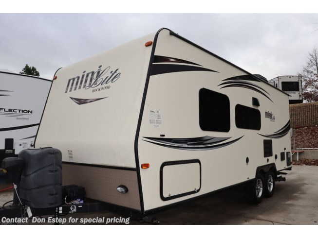 2015 Forest River 2304 - Used Travel Trailer For Sale by Southaven RV & Marine in Southaven, Mississippi