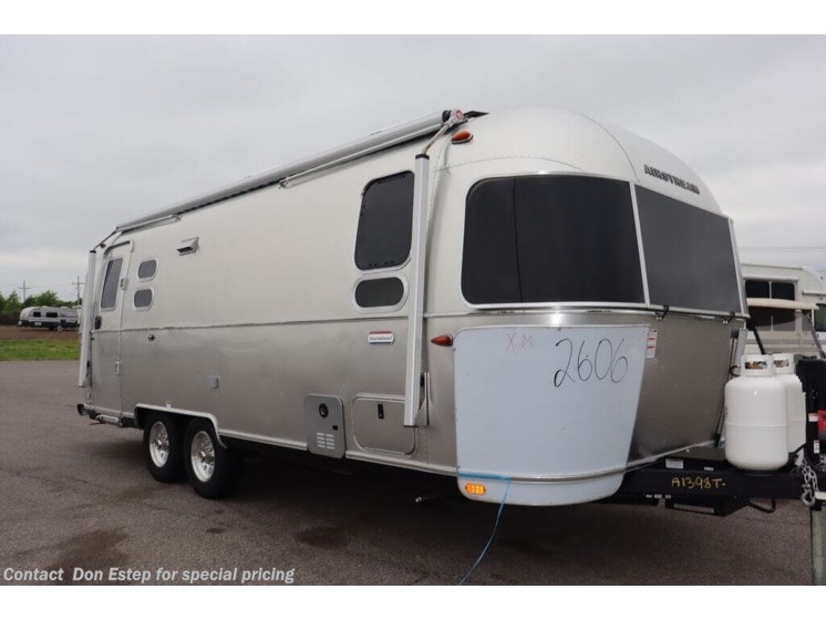New 2024 Airstream International 25FB available in Southaven, Mississippi
