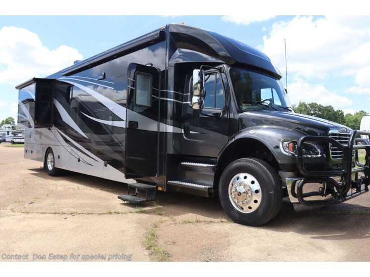 Used 2020 Renegade 40VRB available in Southaven, Mississippi