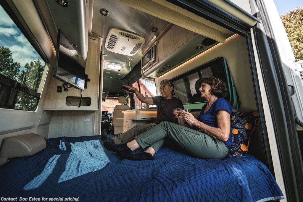 New 2025 Airstream Interstate 19 available in Southaven, Mississippi