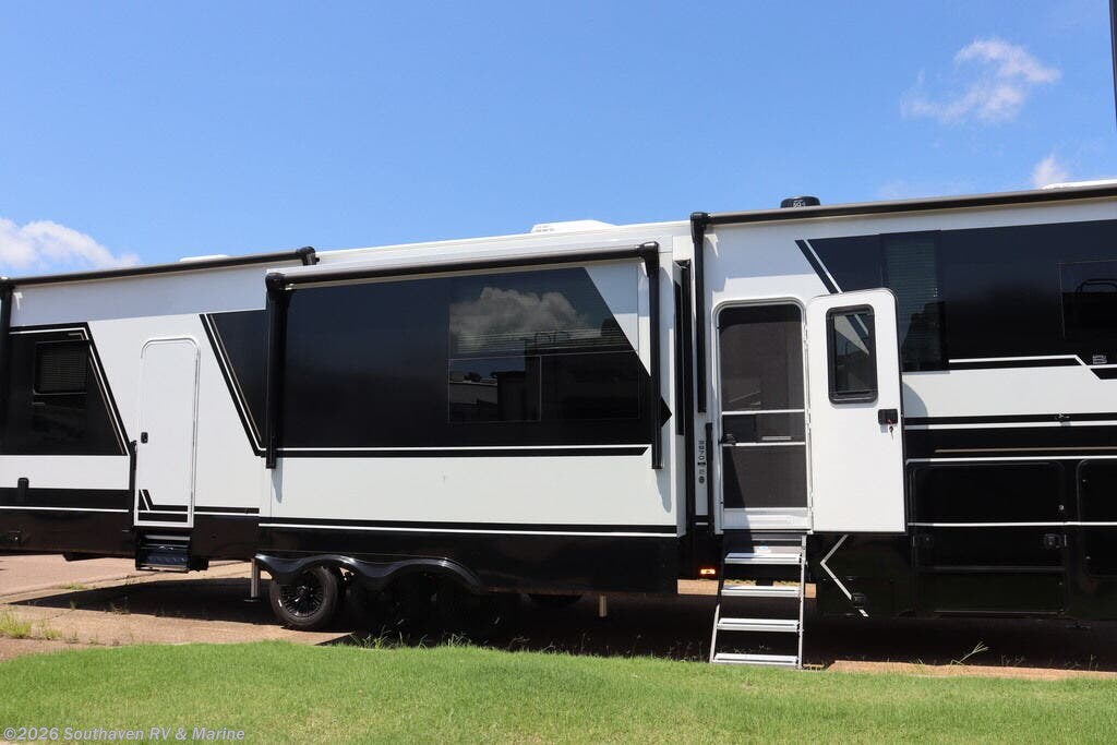 2026 Model G 3970 by Brinkley RV from Southaven RV & Marine in Southaven, Mississippi