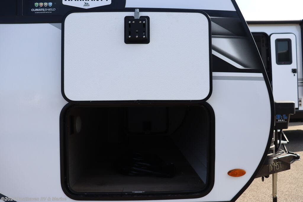 New 2026 Jayco Jay Feather 27MK available in Southaven, Mississippi