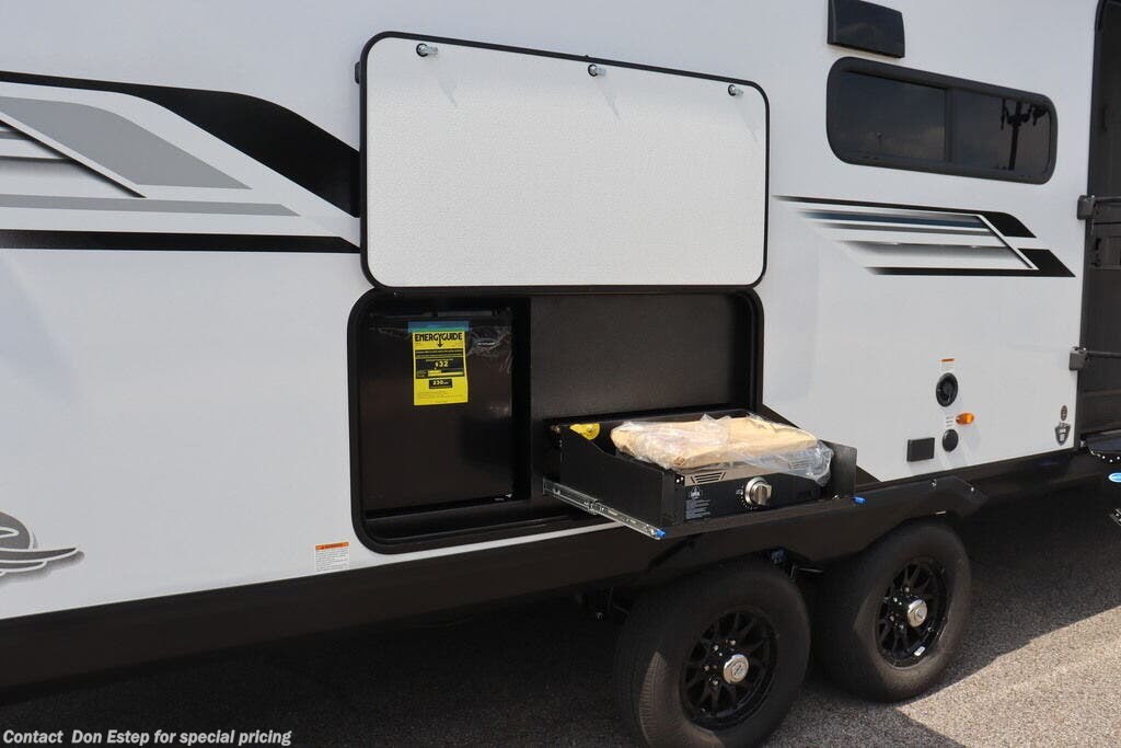 New 2026 Jayco Jay Feather 28RB available in Southaven, Mississippi