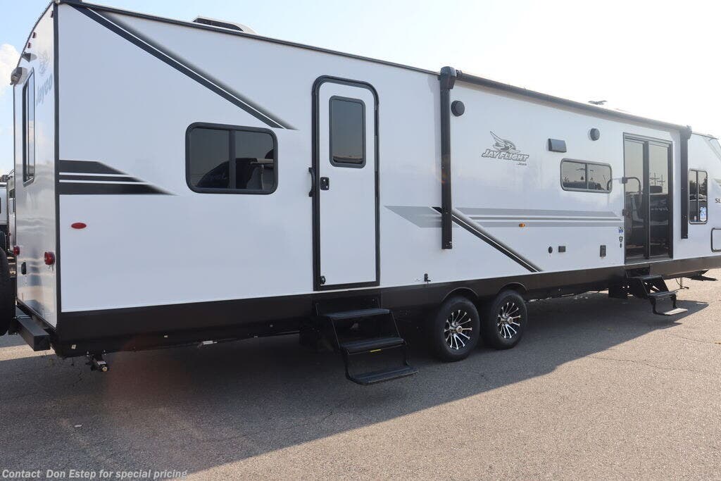 New 2026 Jayco Jay Flight SLX 380DQS available in Southaven, Mississippi