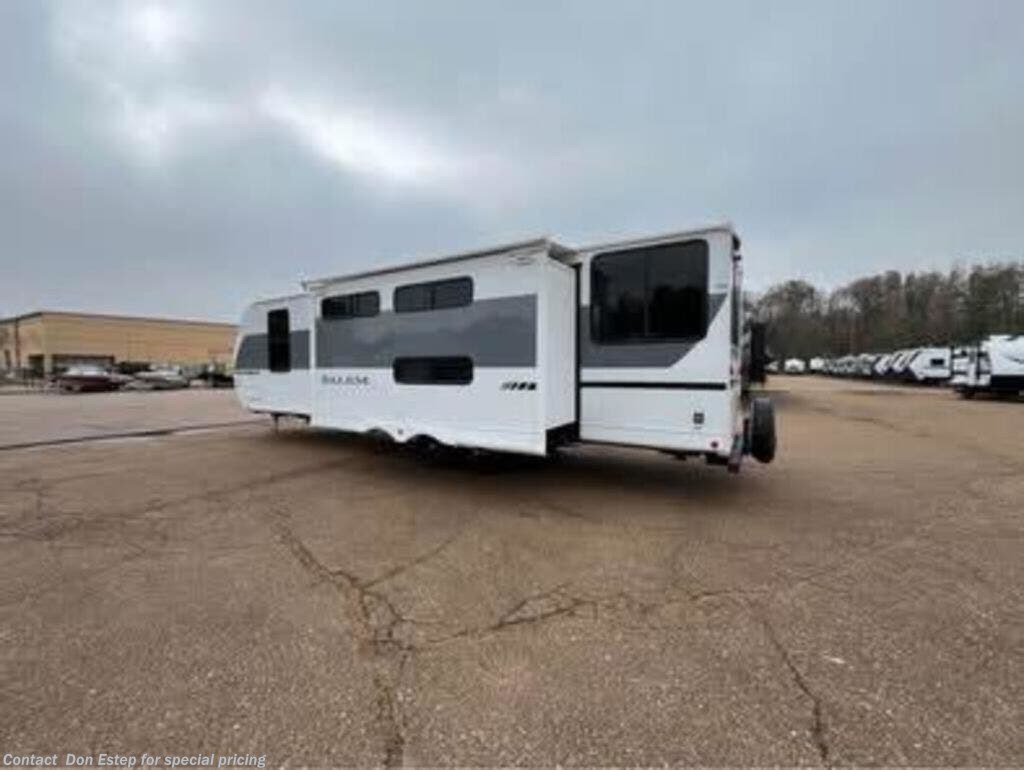 Used 2025 Forest River Salem 29VIEW available in Southaven, Mississippi