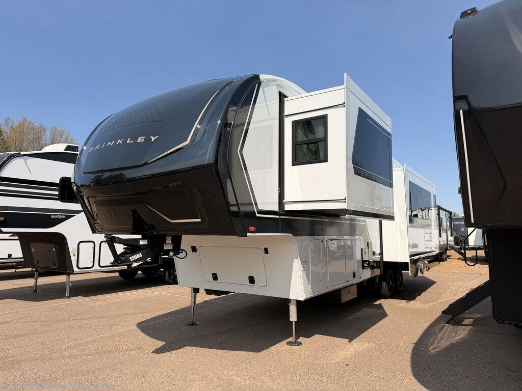 2026 Brinkley RV 3200 - New Fifth Wheel For Sale by Southaven RV & Marine in Southaven, Mississippi