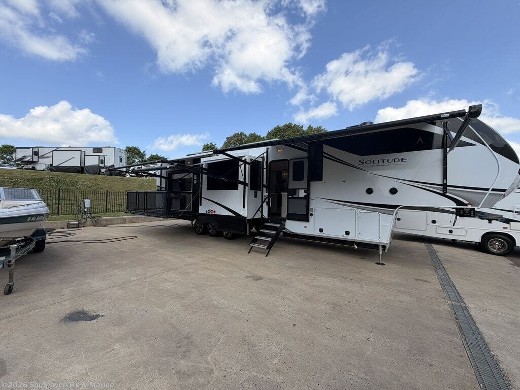 2026 Solitude 414LJMJ by Grand Design from Southaven RV & Marine in Southaven, Mississippi