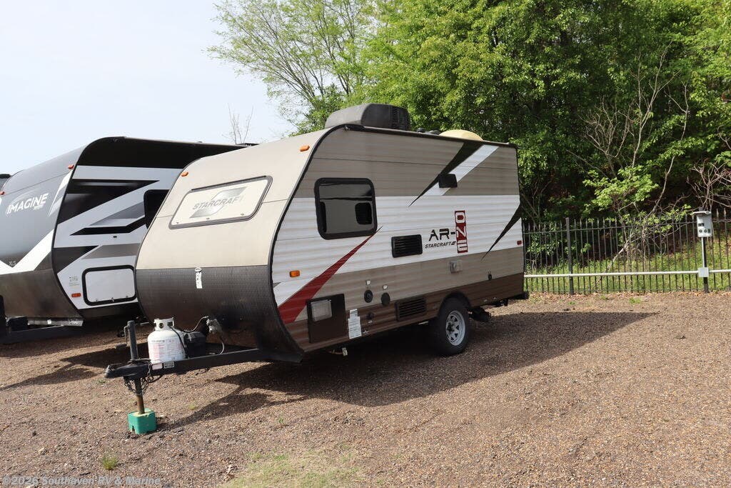 2016 Starcraft AR-ONE 15RB - Used Expandable Trailer For Sale by Southaven RV & Marine in Southaven, Mississippi