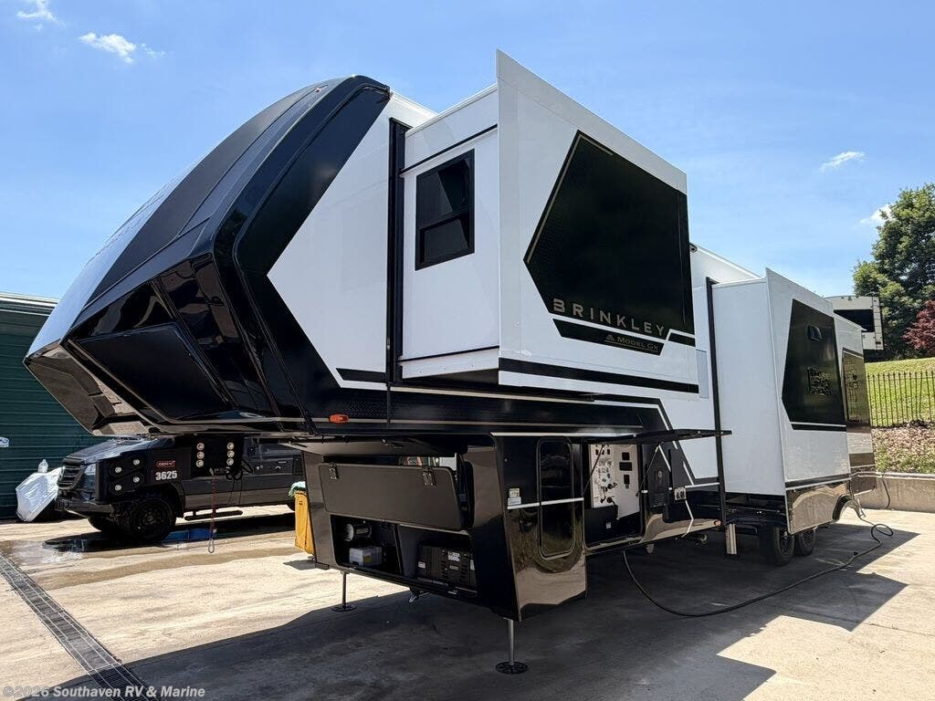 2026 Brinkley RV 3500X - New Fifth Wheel For Sale by Southaven RV & Marine in Southaven, Mississippi