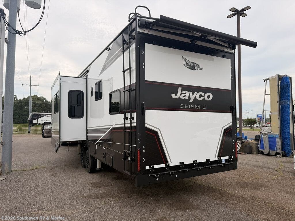 2027 359 by Jayco from Southaven RV & Marine in Southaven, Mississippi