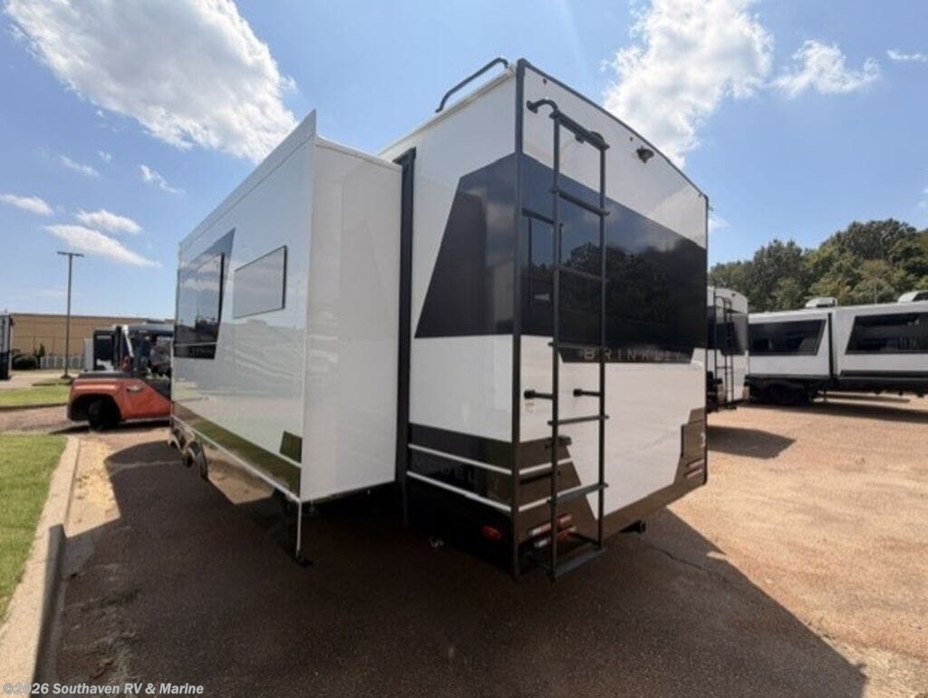 New 2027 Brinkley RV 280 available in Southaven, Mississippi