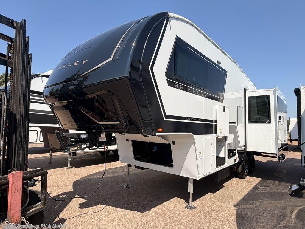 2027 Brinkley RV 2680 - New Fifth Wheel For Sale by Southaven RV & Marine in Southaven, Mississippi