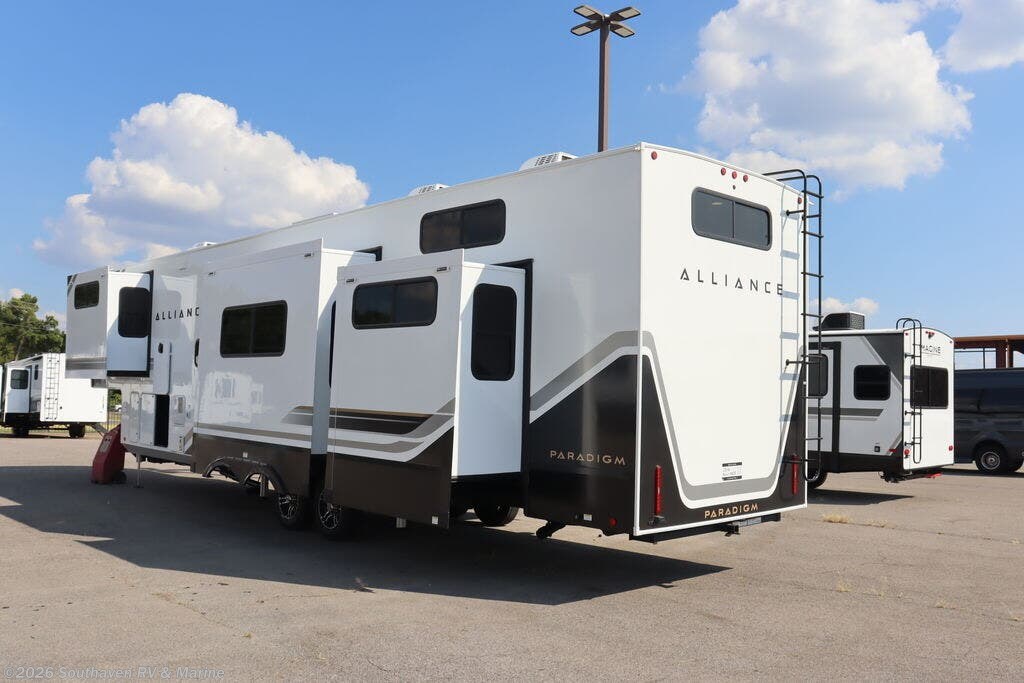 New 2027 Alliance RV Paradigm Fifth Wheel 395DS available in Southaven, Mississippi