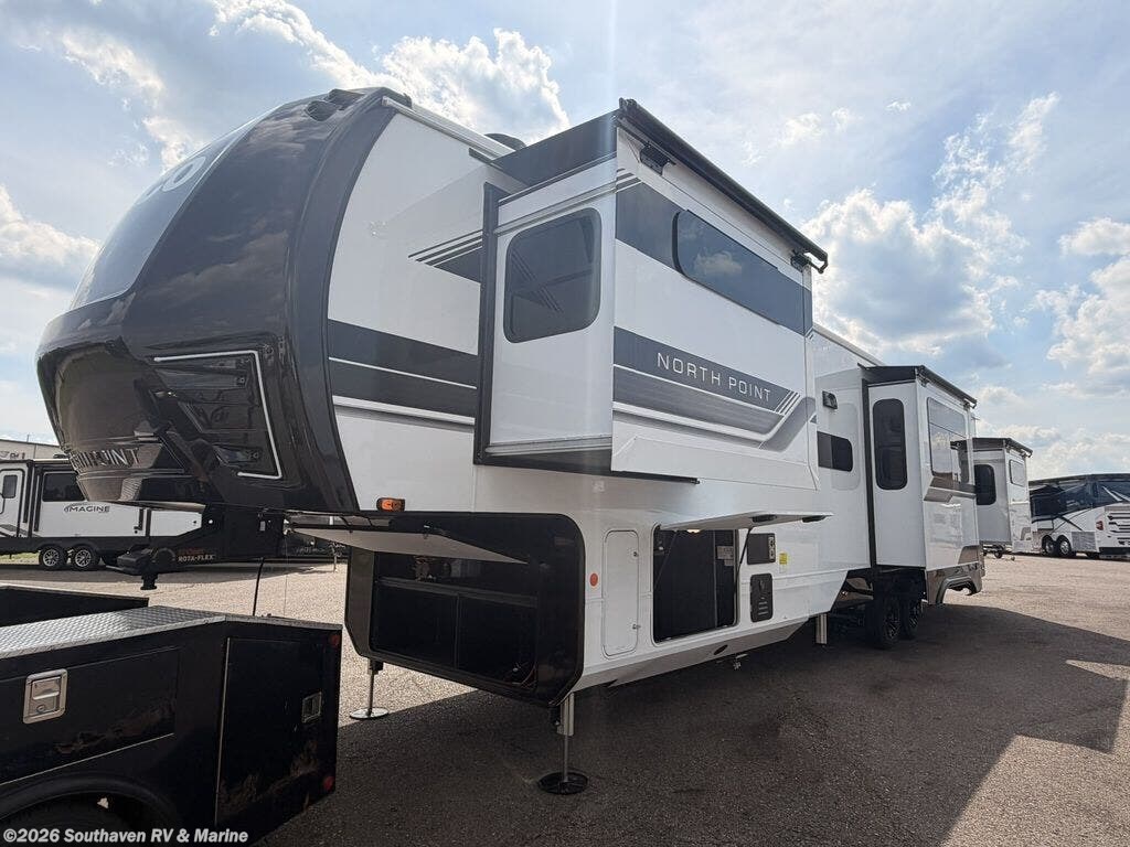 2027 Jayco 395DSDB - New Fifth Wheel For Sale by Southaven RV & Marine in Southaven, Mississippi