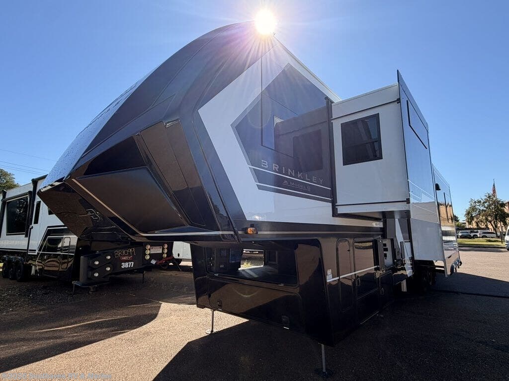 2027 4150 by Brinkley RV from Southaven RV & Marine in Southaven, Mississippi