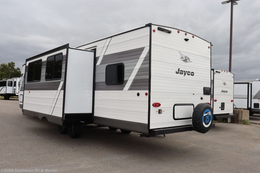 New 2027 Jayco Jay Flight 335BHS available in Southaven, Mississippi