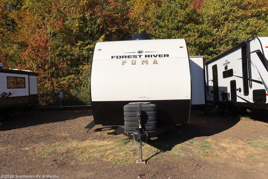2025 Palomino Puma Camping Edition 304BHCE - Used Travel Trailer For Sale by Southaven RV & Marine in Southaven, Mississippi