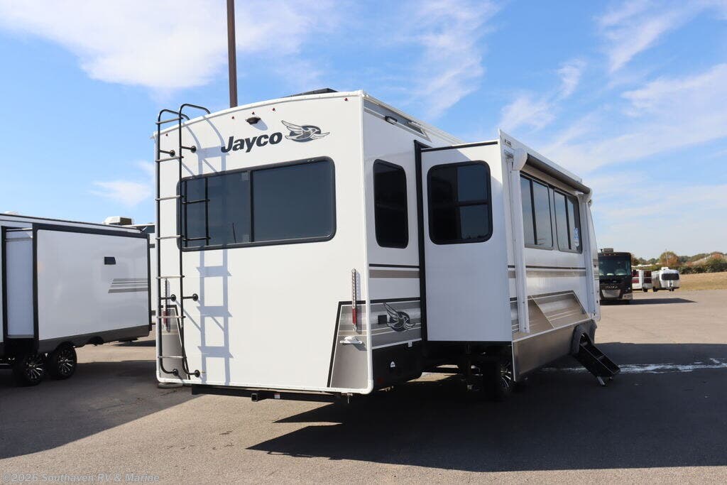 New 2027 Jayco Eagle 294CKBS available in Southaven, Mississippi