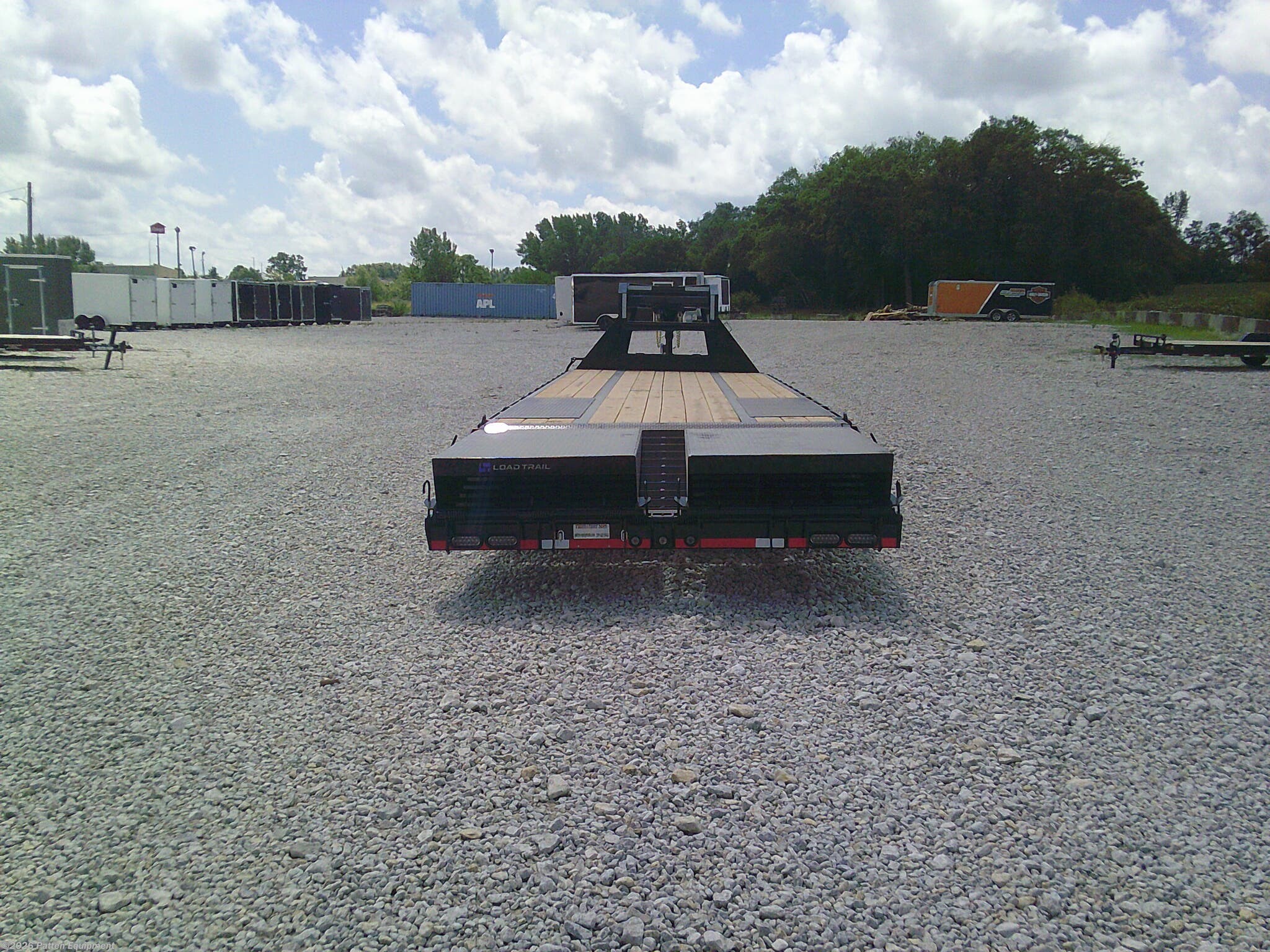 New 2025 Load Trail GP 102"x32' Tandem Low-Pro GN Trailer 25K available in Urbana, Iowa