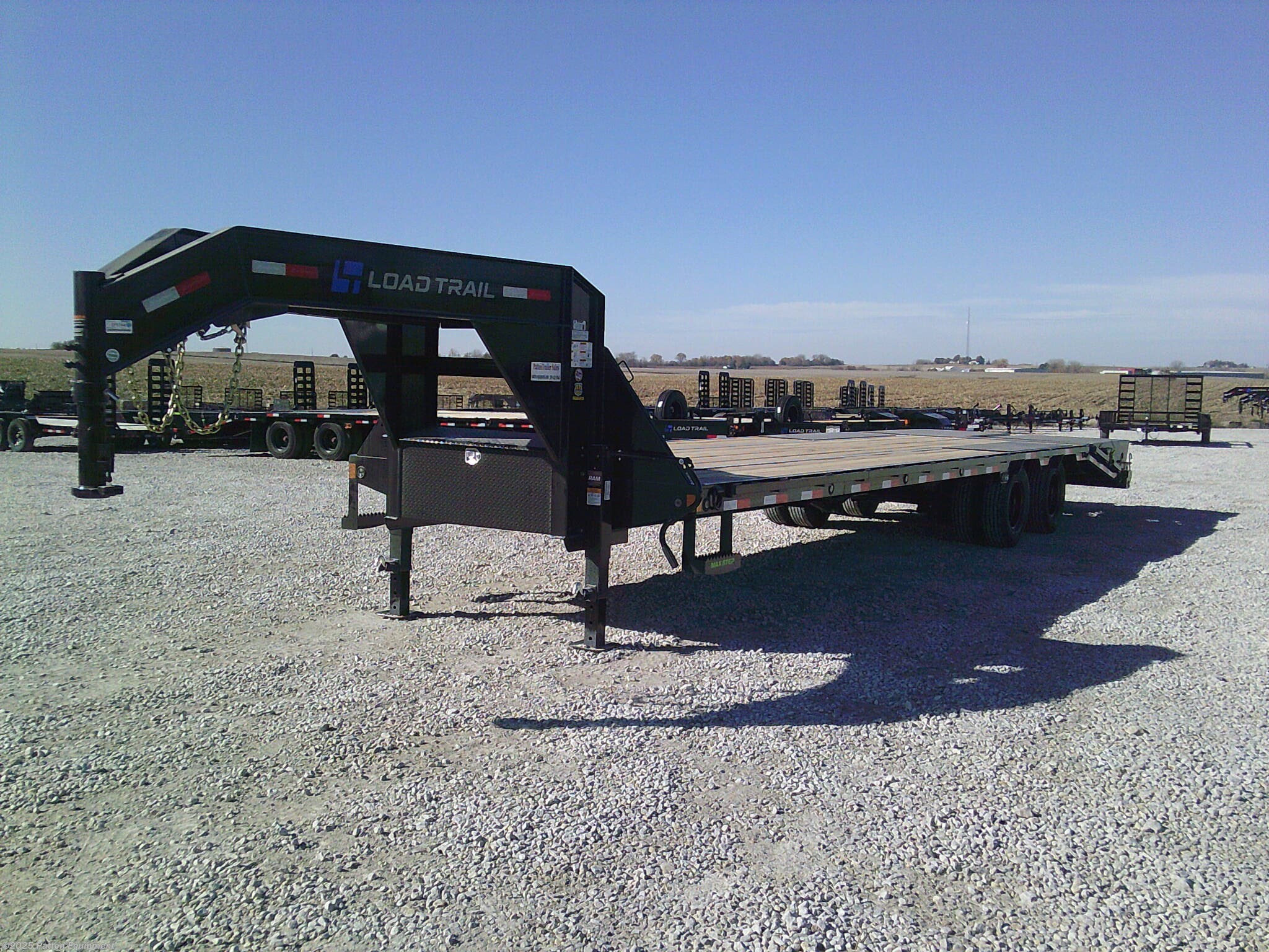 2026 Load Trail GP 102" x 32' Tandem Low-Pro Gooseneck Trailer