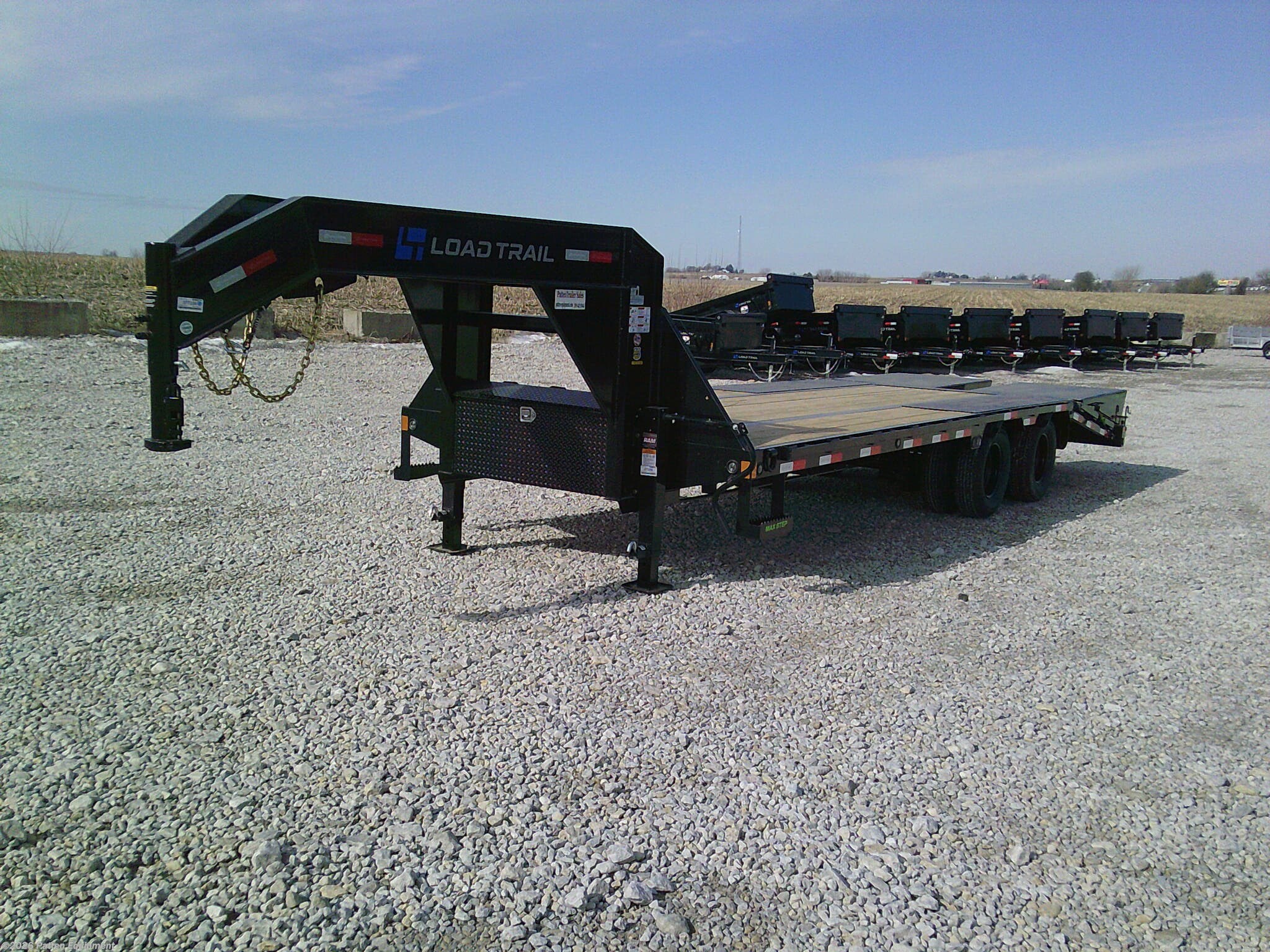 2026 Load Trail GP 102" x 25' Tandem Low-Pro Gooseneck Trailer, 20K
